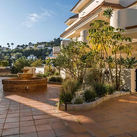 Aloha Hills Club Pools Gym Apartment Marbella